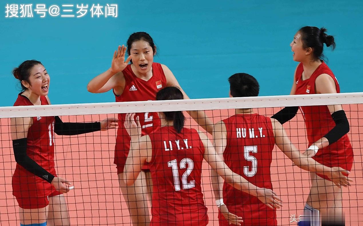 包含中国女排在比赛中因伤离场，丁俊晖主教练感到担心的词条